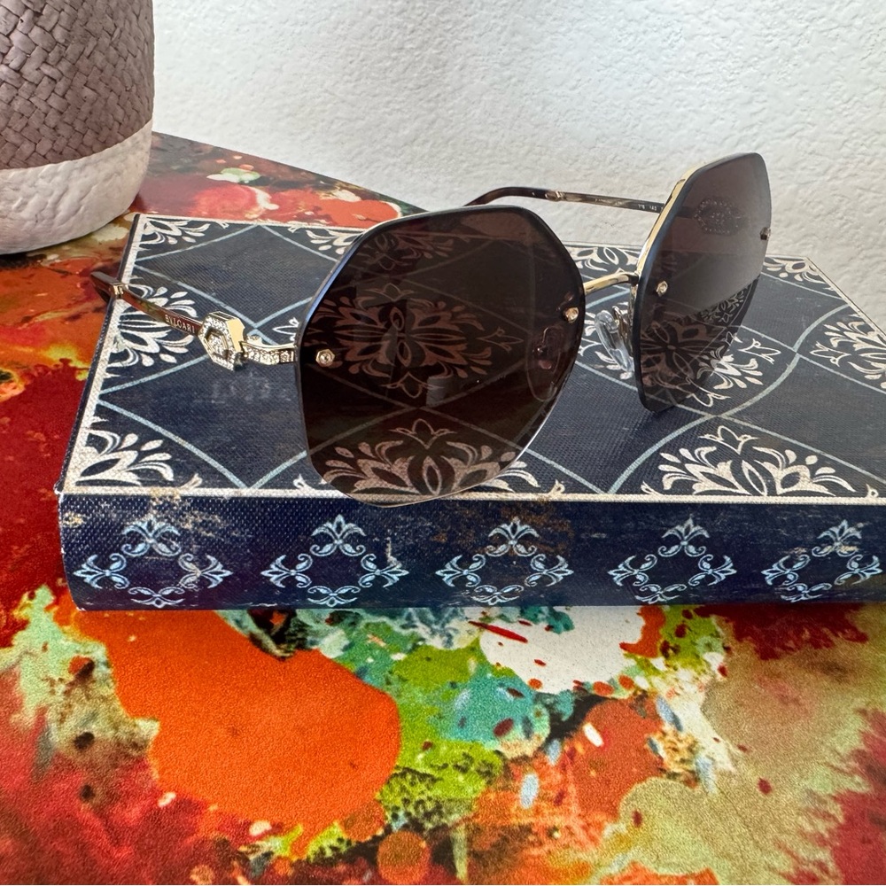 BVGARI SUNGLASSES.